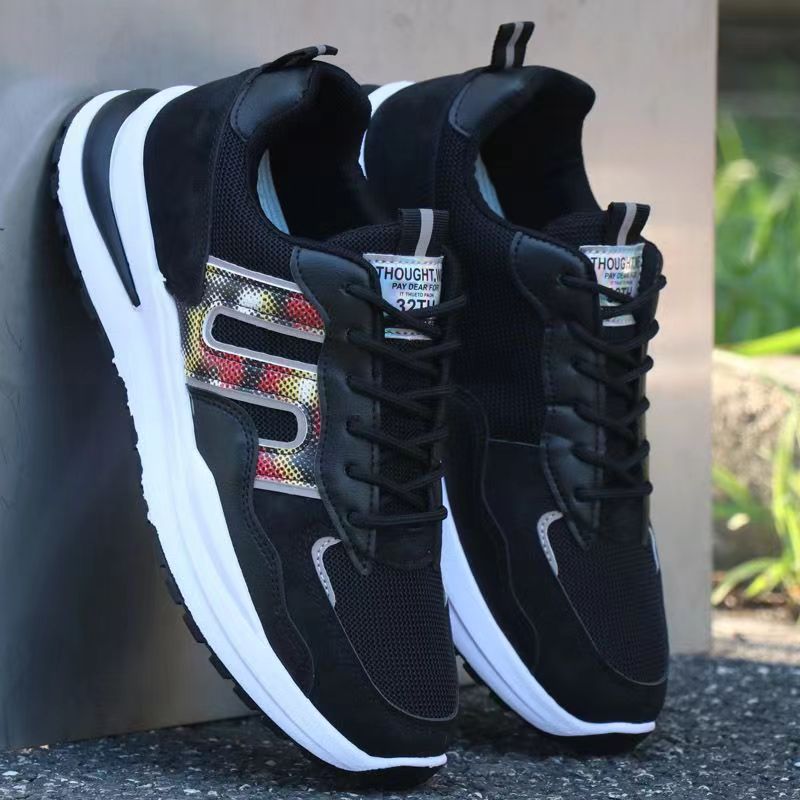 Sports Shoes