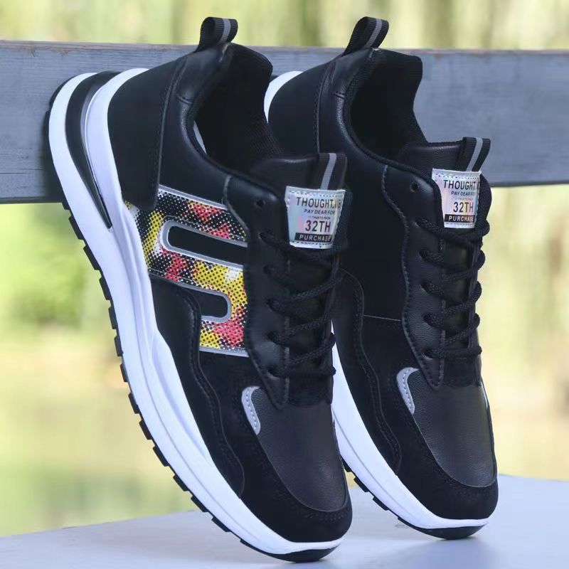 Sports Shoes