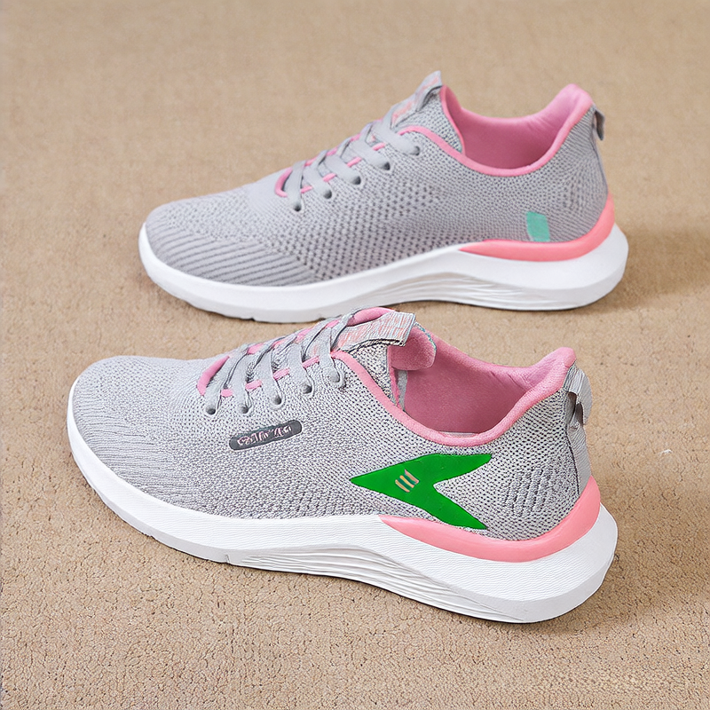 Sports Shoes