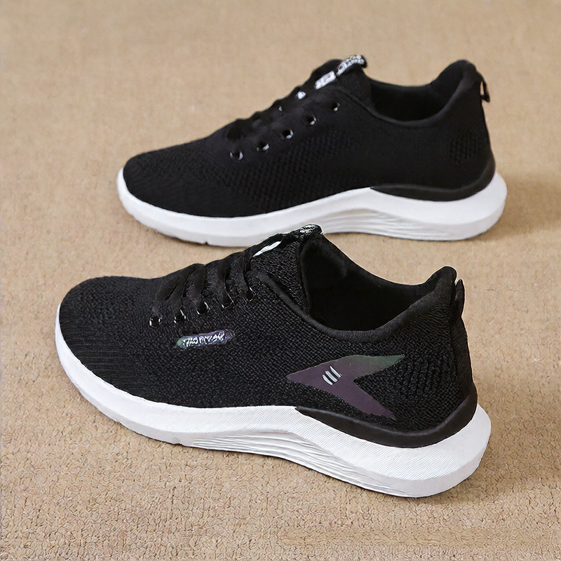 Sports Shoes
