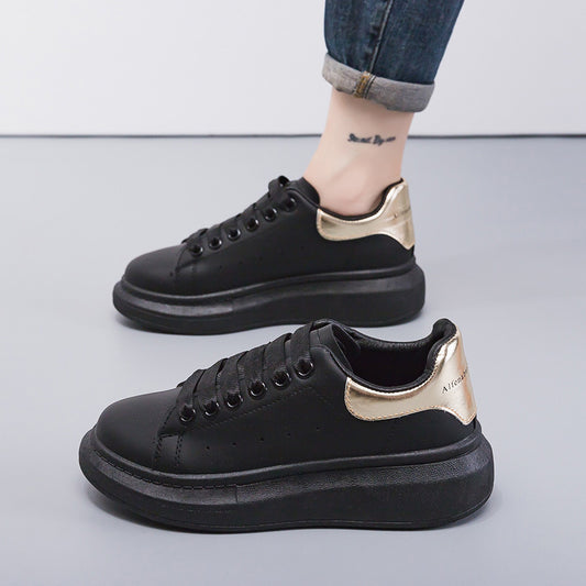 Sports Shoes