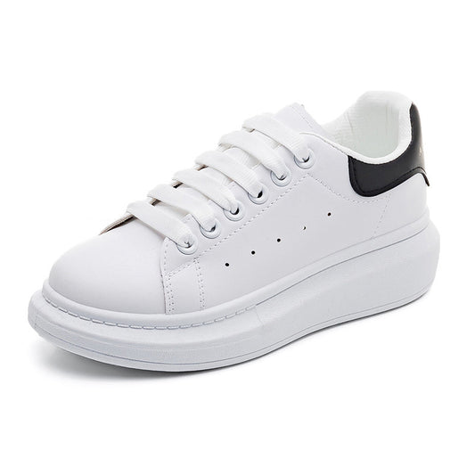 Sports Shoes