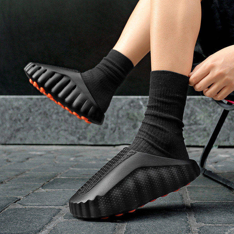 Sports Slippers