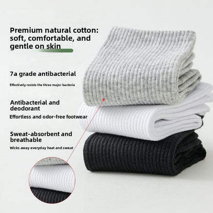 Sports sweat-absorbing and antibacterial socks
