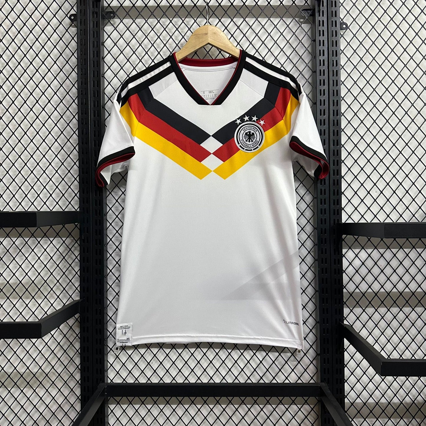 Sports Top
