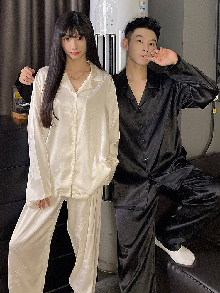 Spring and autumn pajamas