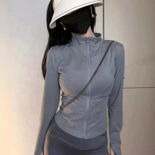 Spring and summer sun-protective clothing