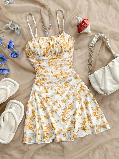 Spring/Summer New French Floral Strapless Dress with Waist-Cinching Design, Perfect for Vacations and Stylishly Sexy