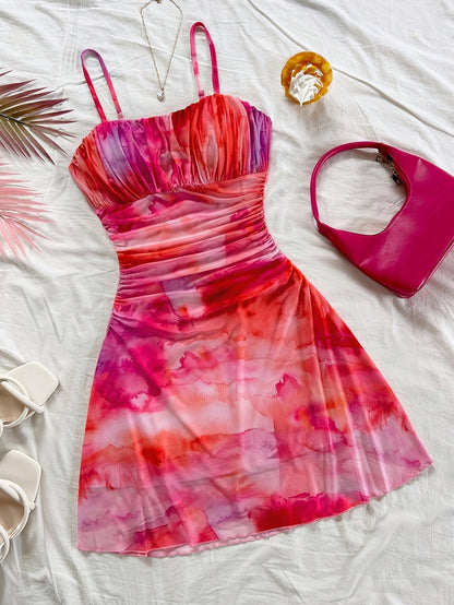 Spring/Summer New French Floral Strapless Dress with Waist-Cinching Design, Perfect for Vacations and Stylishly Sexy