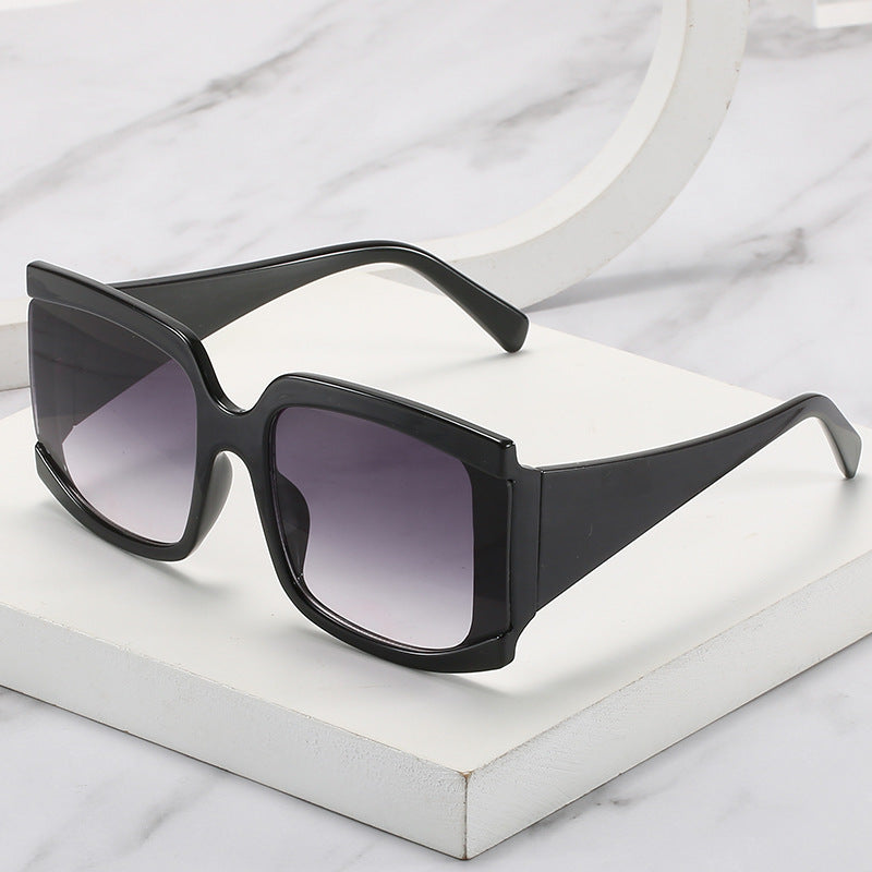 Square-frame sunglasses