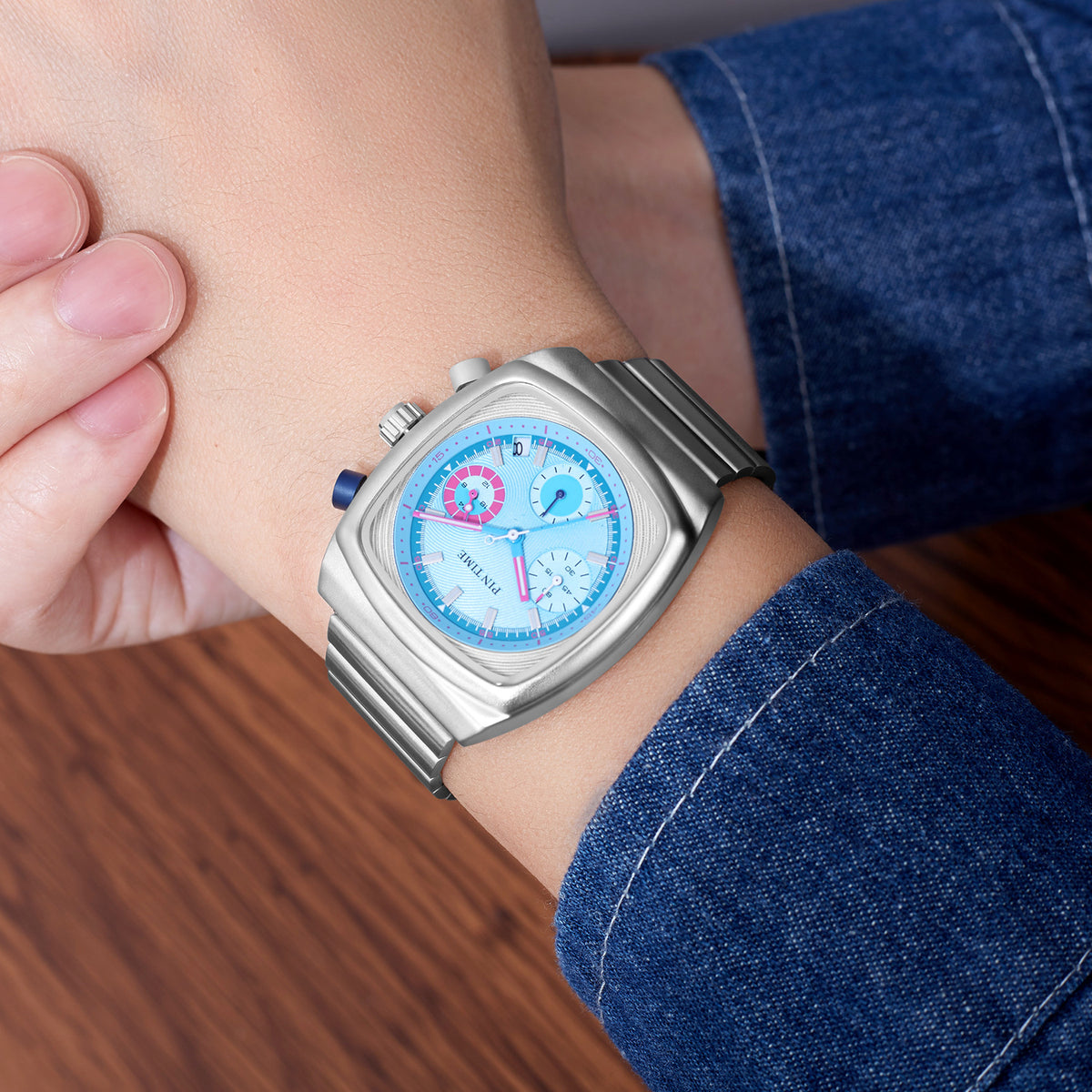 Square men’s watch