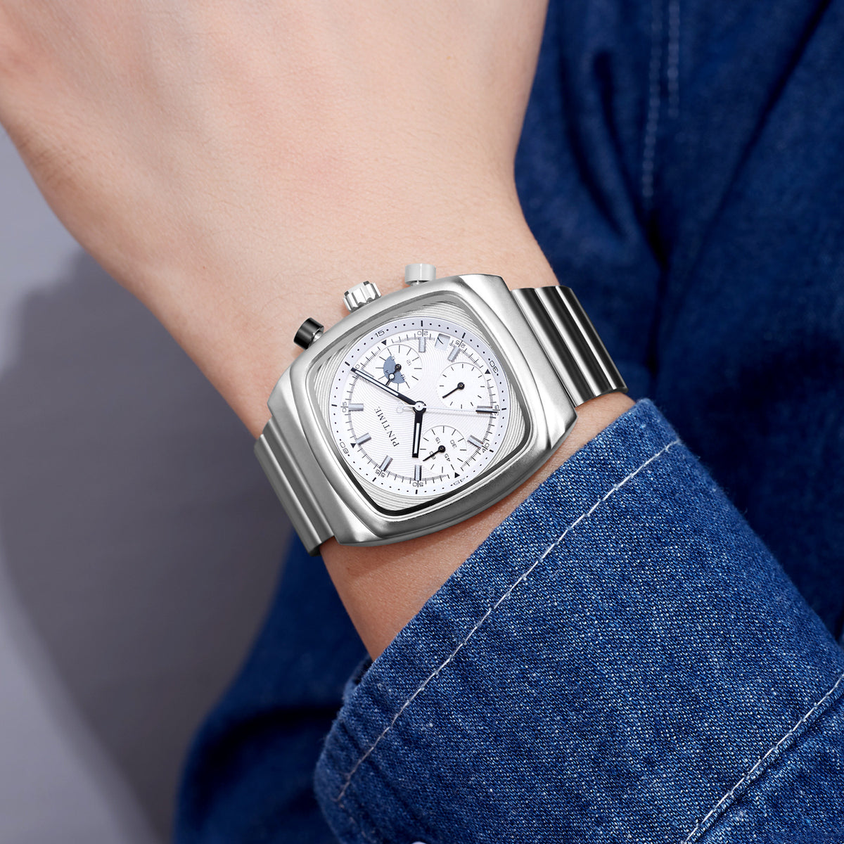 Square men’s watch
