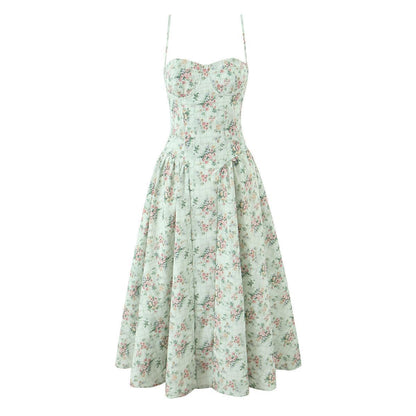 Square-necked steel-ring suspenders dress
