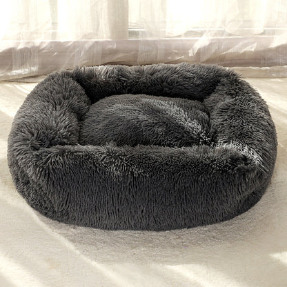 Square plush pet bed