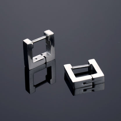 Square-shaped earrings