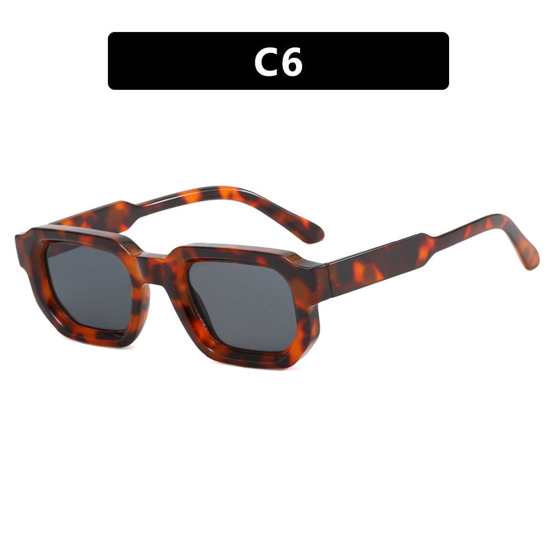 Square-shaped small frame sunglasses