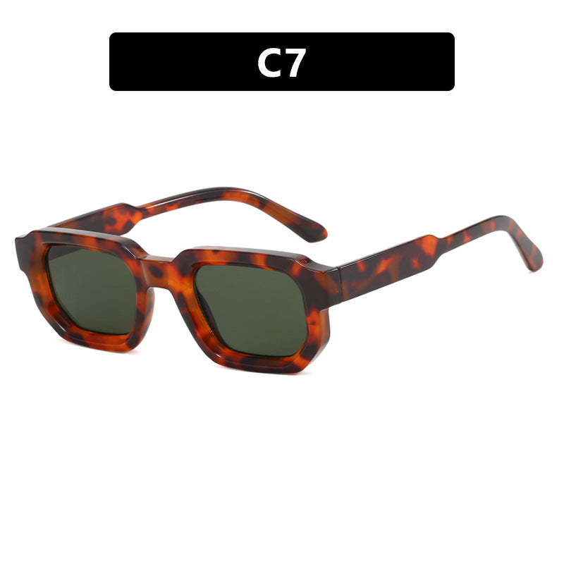 Square-shaped small frame sunglasses