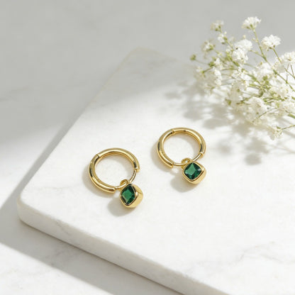 Square stud earrings