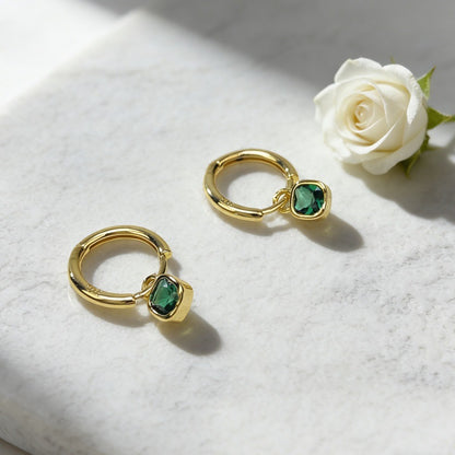 Square stud earrings