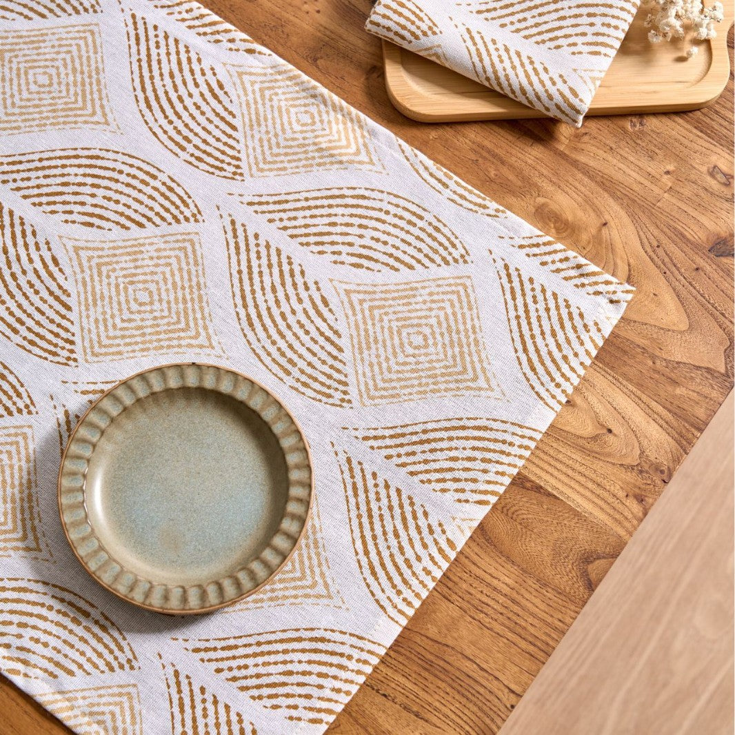 Square tablecloth