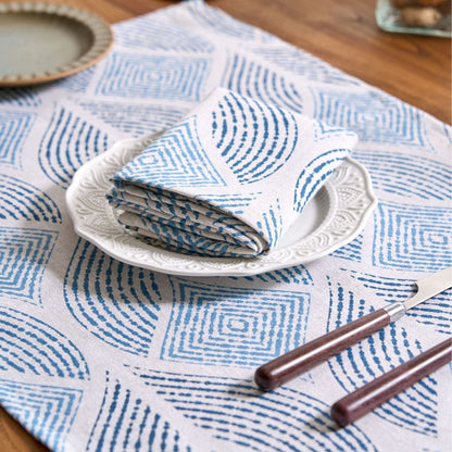 Square tablecloth