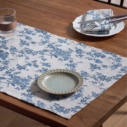 Square tablecloth