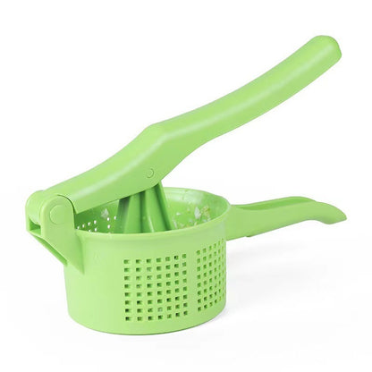 Squeezing vegetable machine