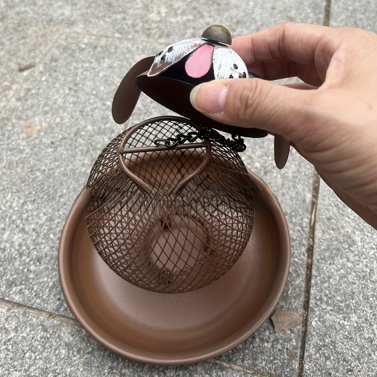 Squirrel Proof Metal Bird Feeder for Garden Wild Birds