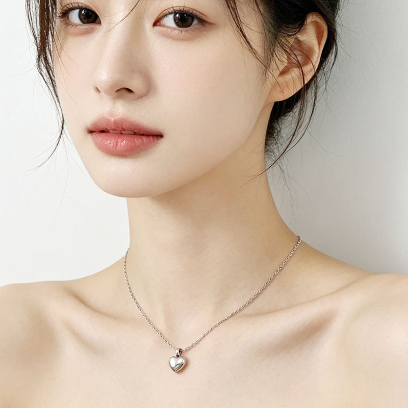 Stainless Steel Heart-Shaped Ash Necklace