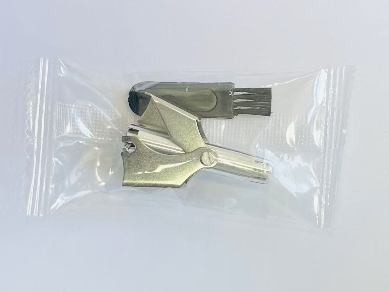Stainless Steel Manual Nose Hair Trimmer