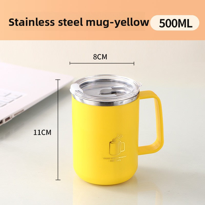 Stainless steel water bottle with lid