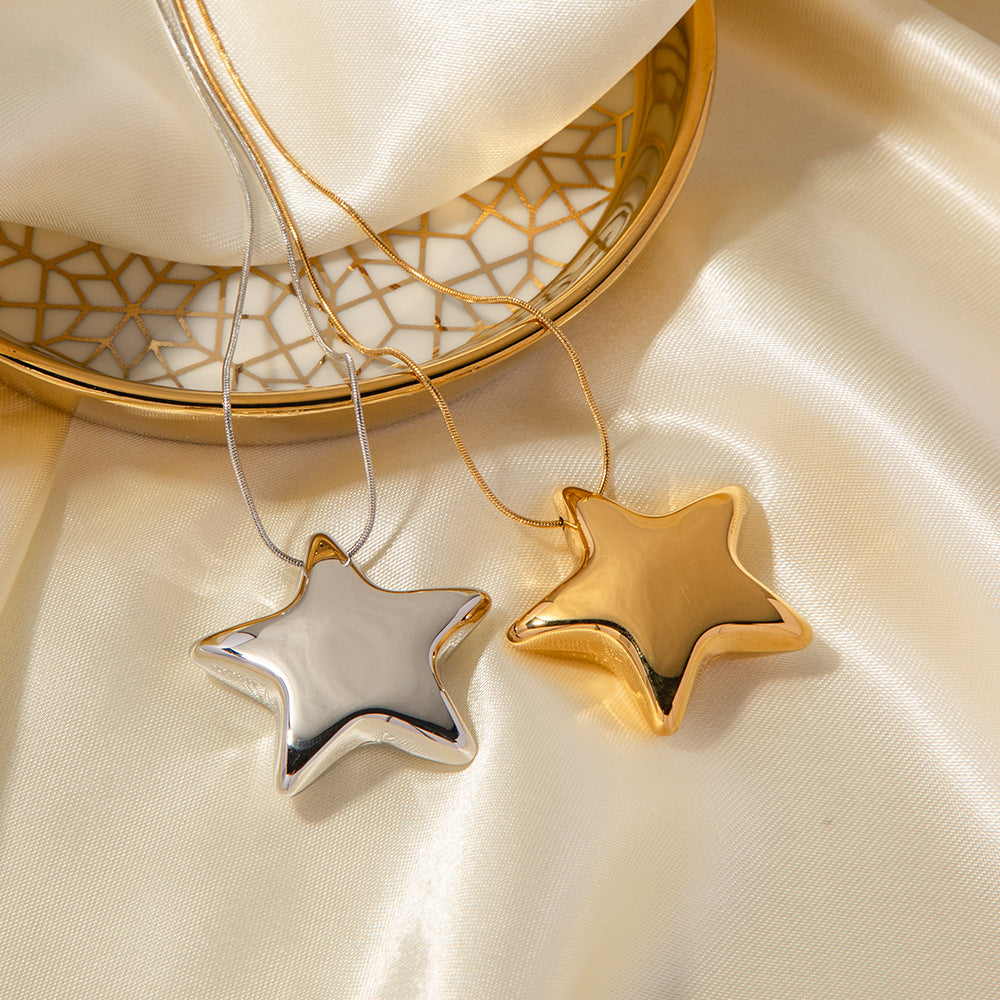 Star Pendant Necklace