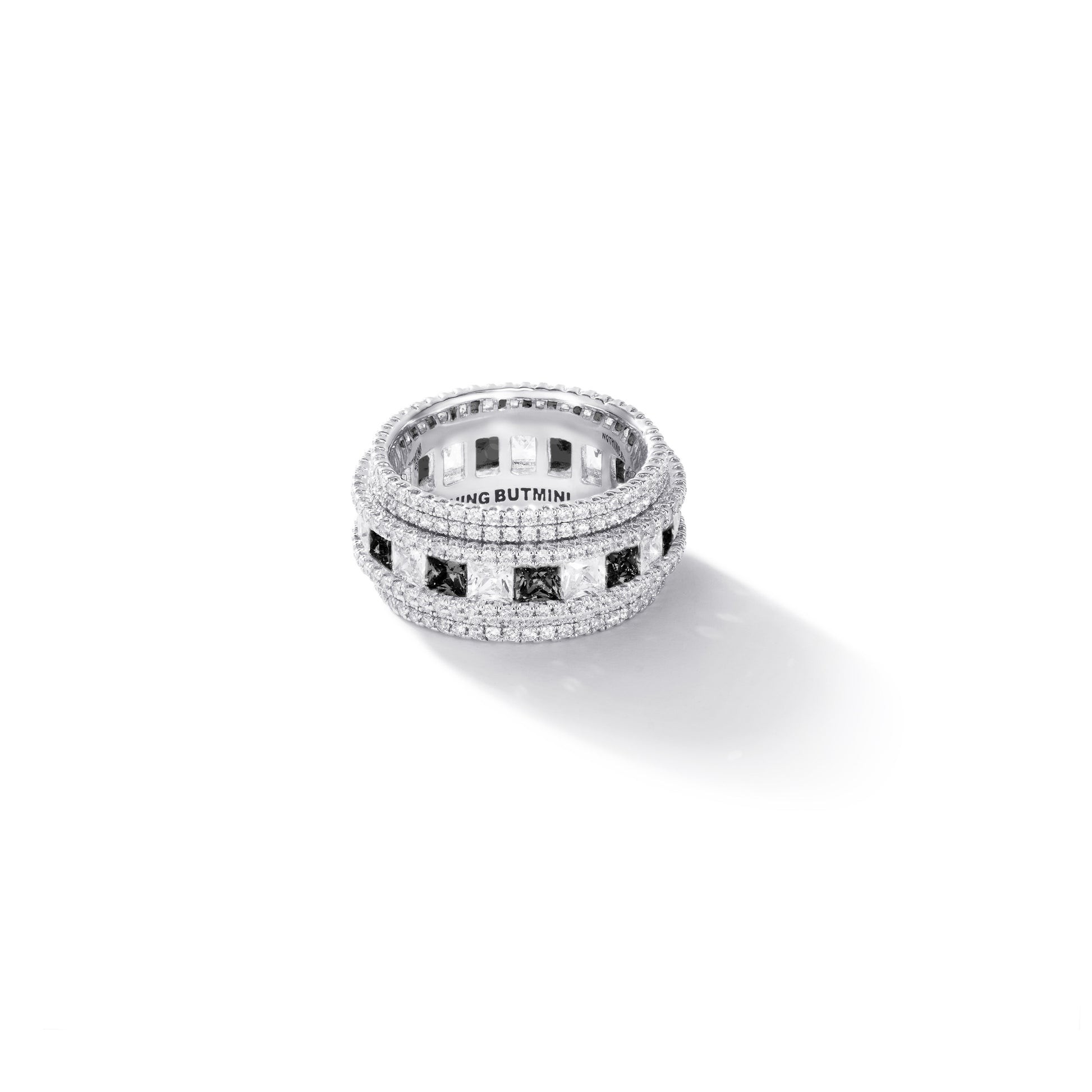 Star Ring with Light Luxury Design