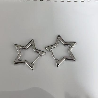 Star-shaped hoop earrings