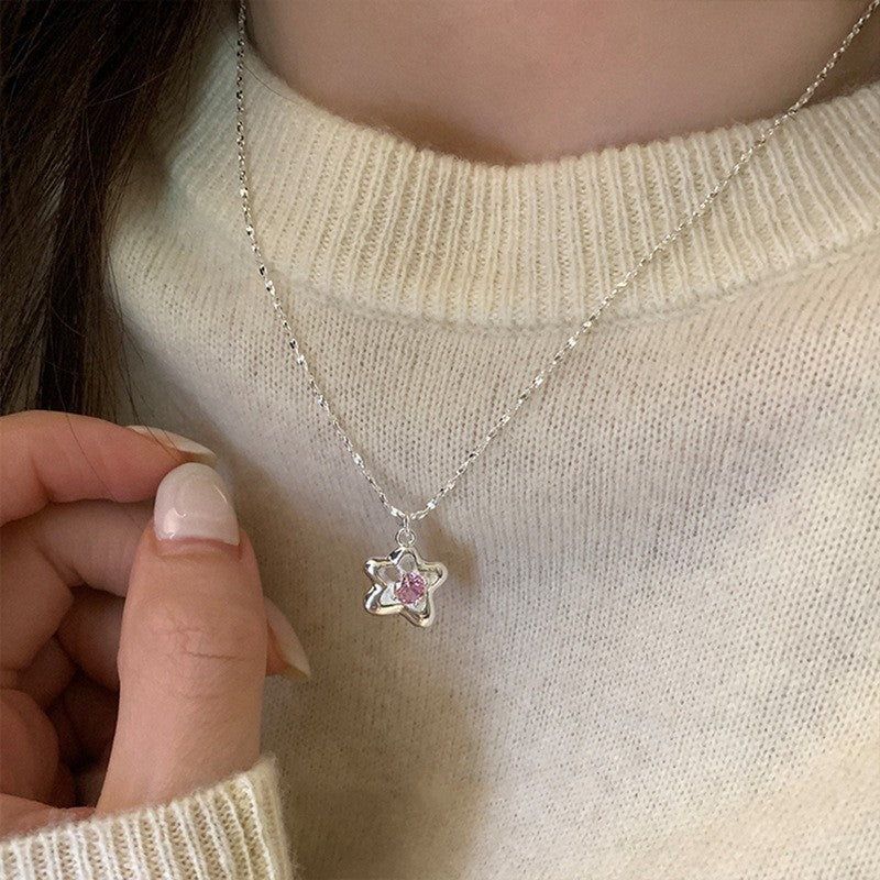 Starfish pearl necklace