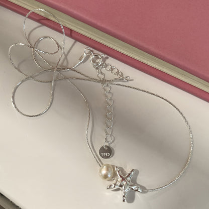Starfish pearl necklace