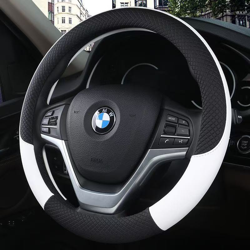 Steering wheel cover