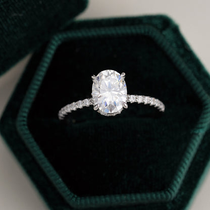 Sterling Silver Moissanite Egg-shaped Ring