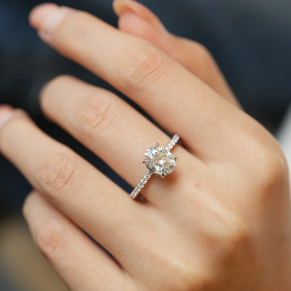 Sterling Silver Moissanite Egg-shaped Ring
