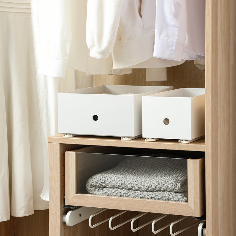 Storage box
