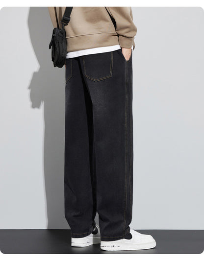 Straight Jeans