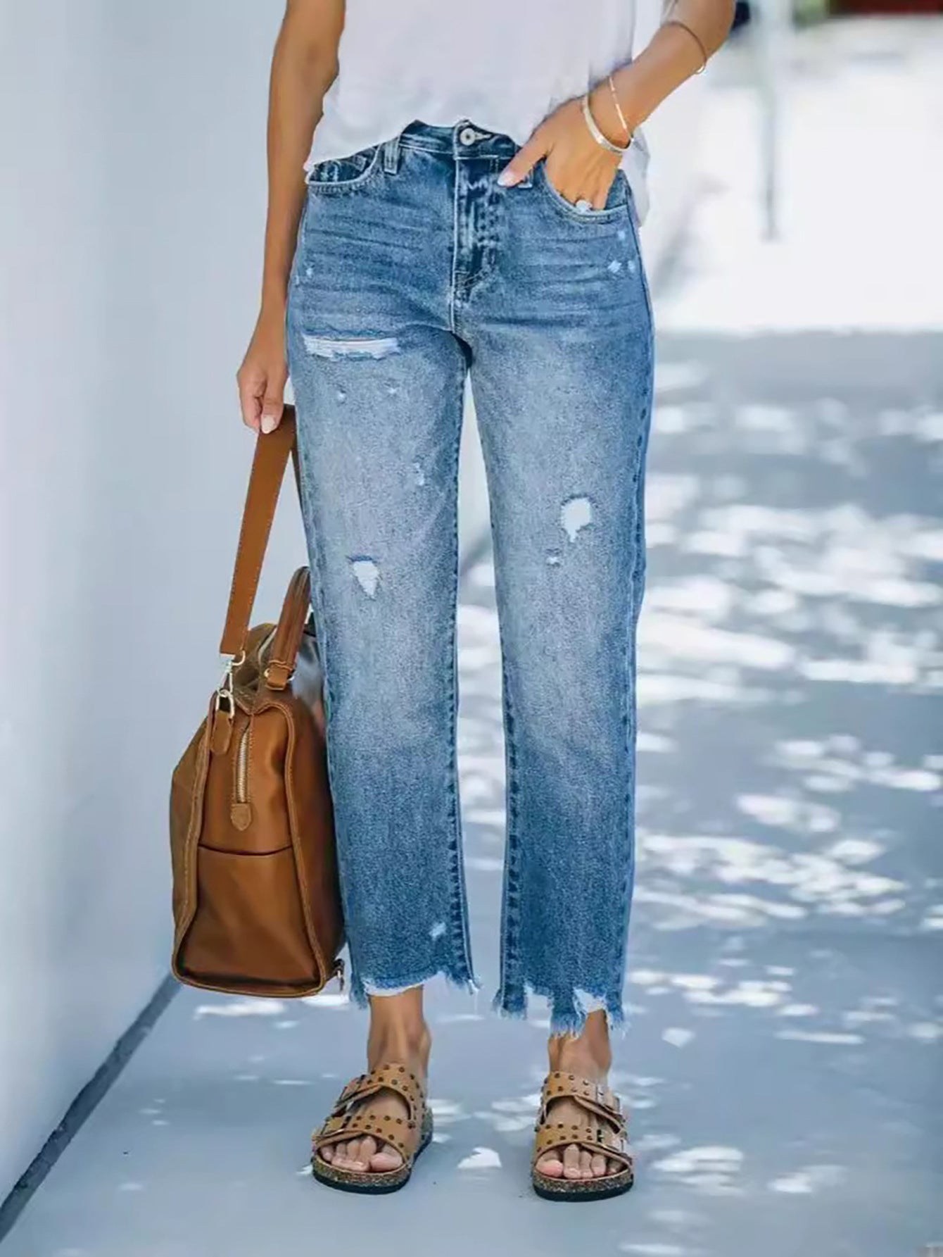 Straight-leg jeans