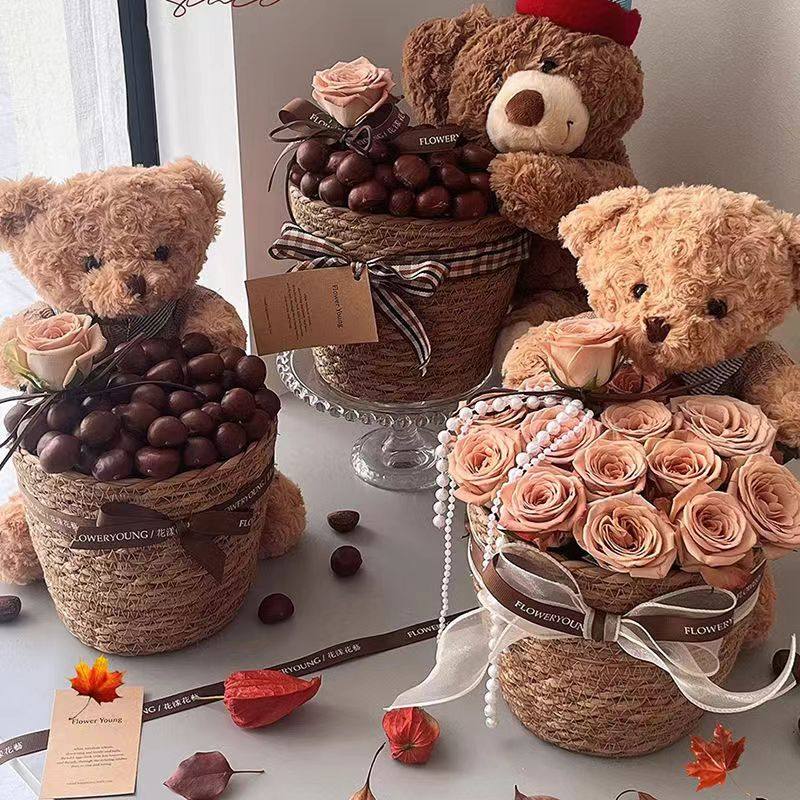 Straw Basket Set