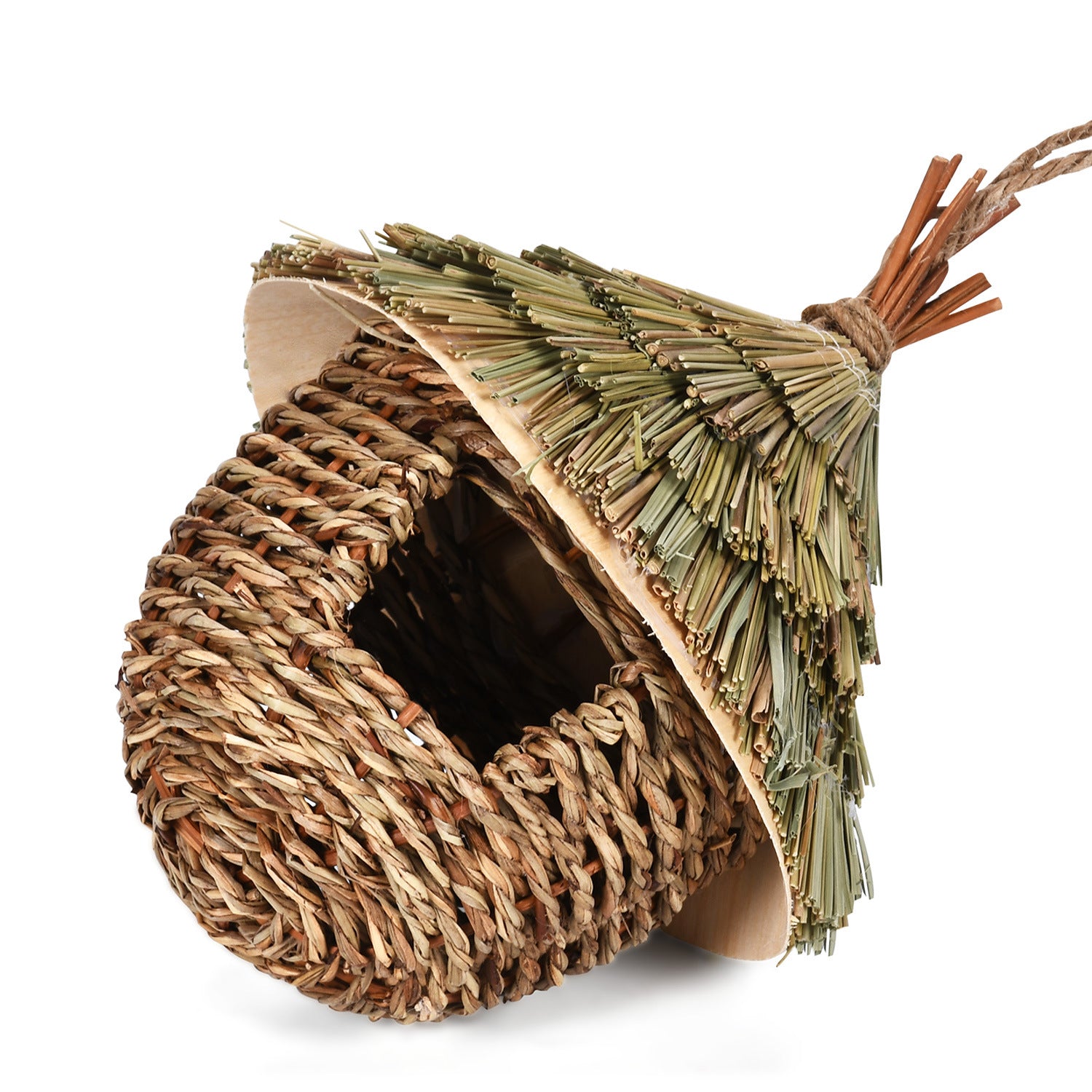 Straw bird's nest