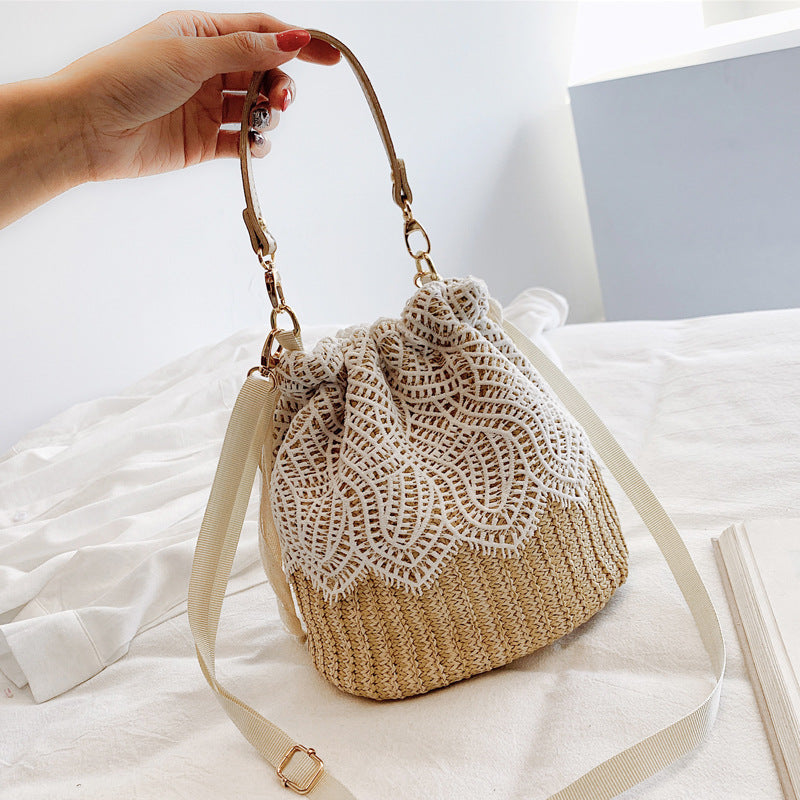 Straw Bucket Shoulder Bag