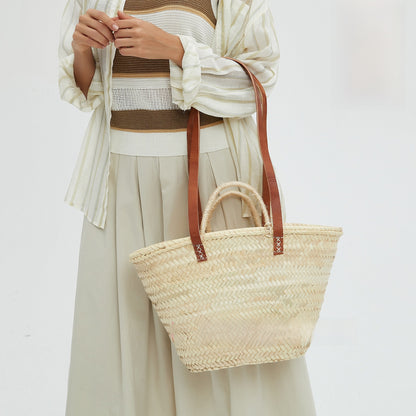 Straw handbag