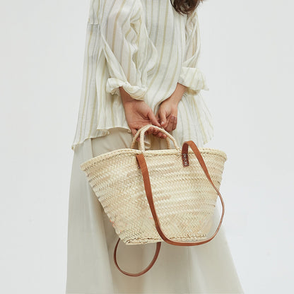 Straw handbag