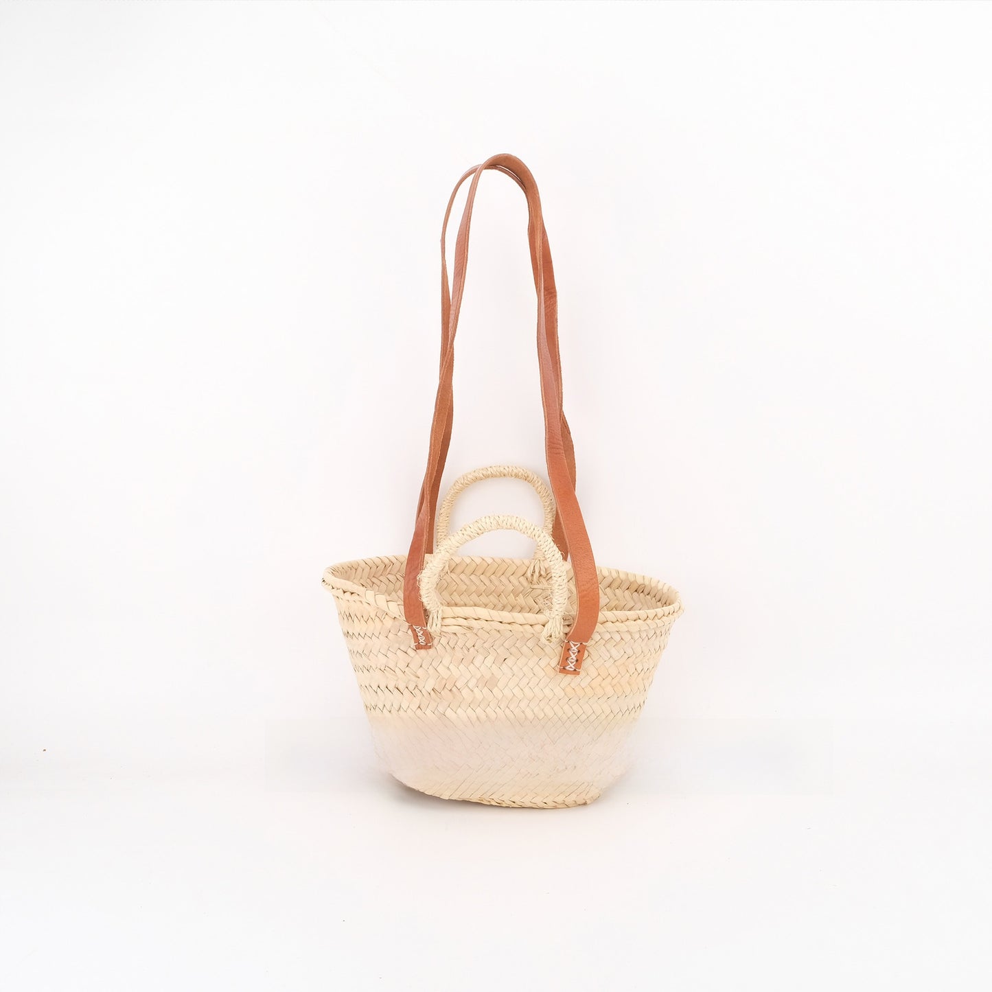Straw handbag