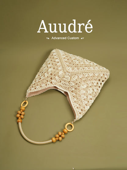 straw tote bag