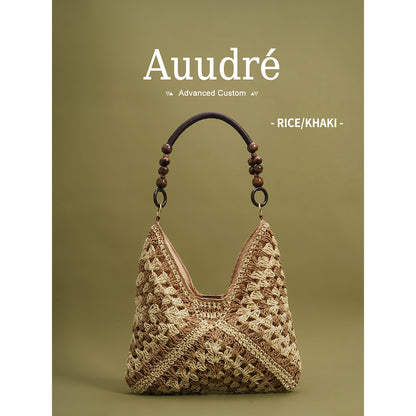 straw tote bag